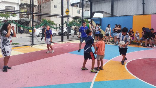 Playón Red Public Spaces and Community Infrastructures for Integration