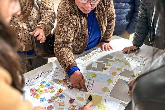 Playón Red Public Spaces and Community Infrastructures for Integration