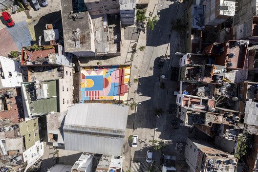 Playón Red Public Spaces and Community Infrastructures for Integration