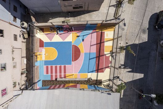 Playón Red Public Spaces and Community Infrastructures for Integration