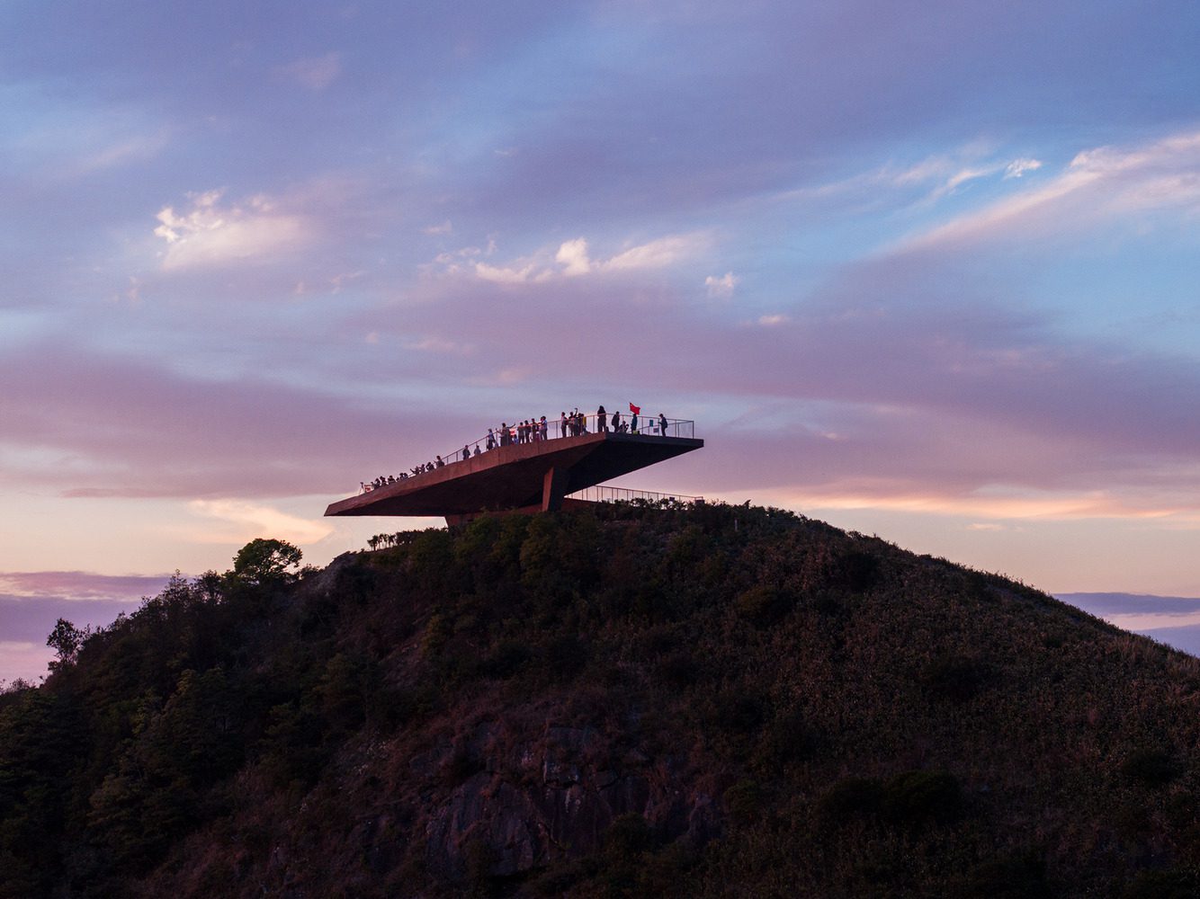Shenzhen Meishajian Viewing Platform | line+ studio