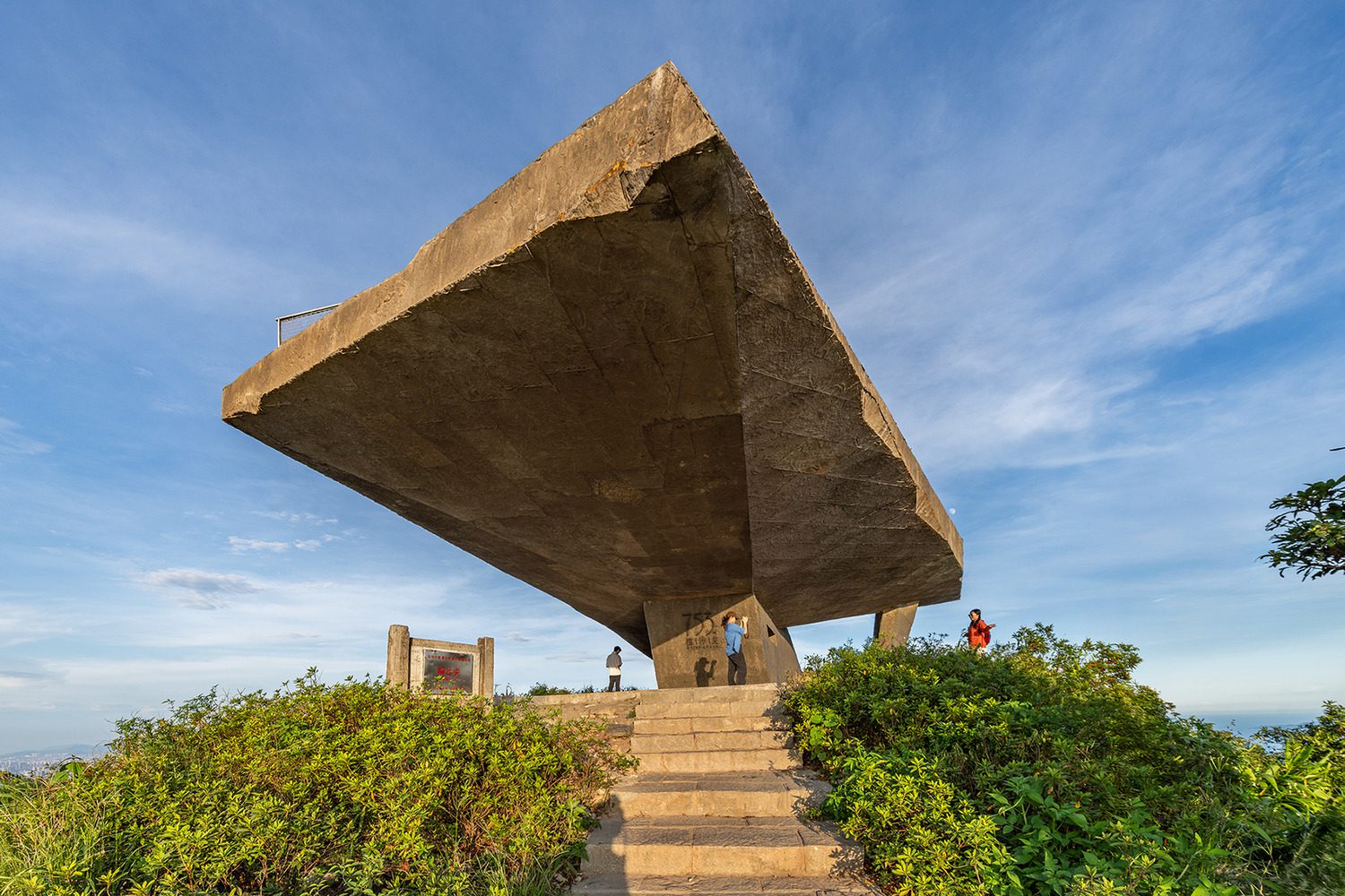 Shenzhen Meishajian Viewing Platform | line+ studio