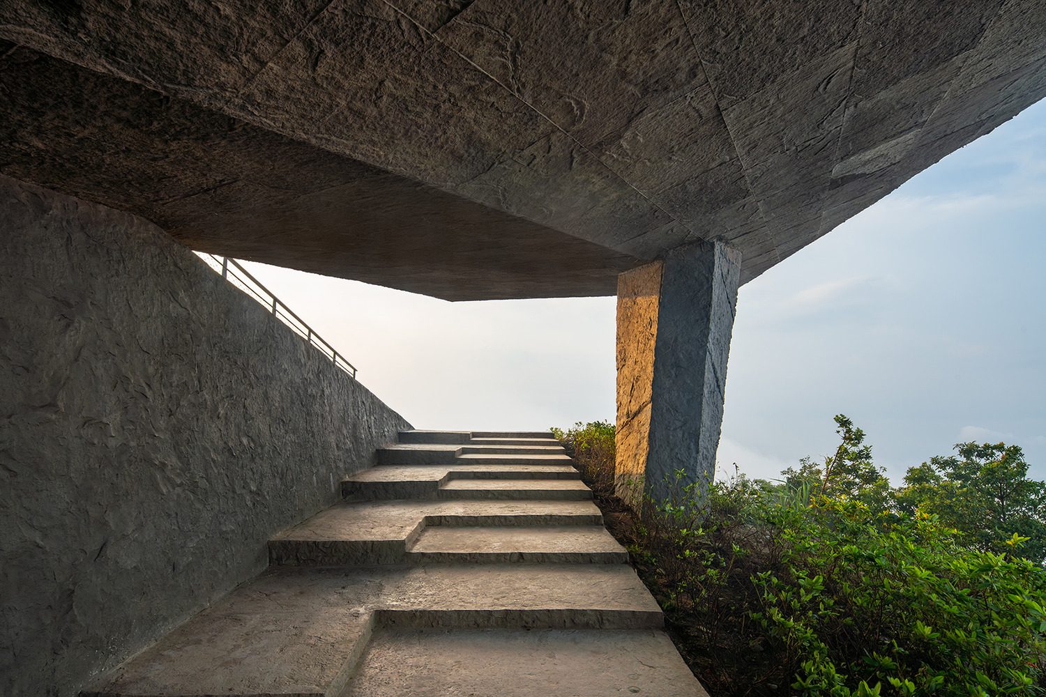 Shenzhen Meishajian Viewing Platform | line+ studio