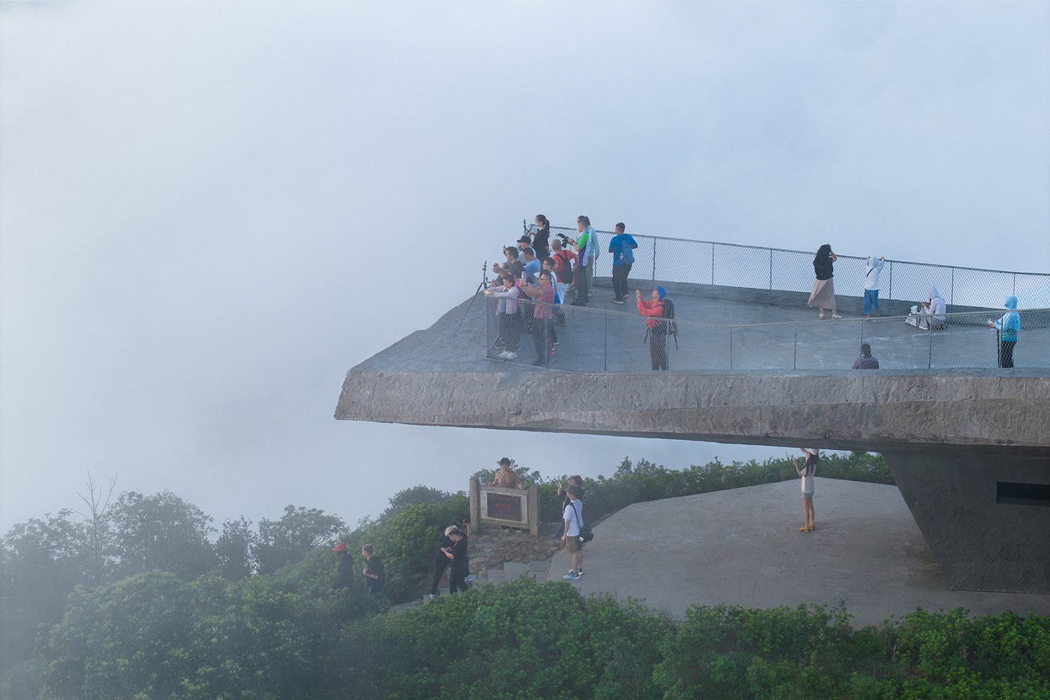 Shenzhen Meishajian Viewing Platform | line+ studio