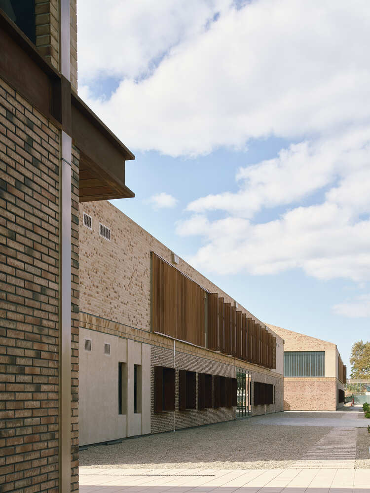 TCDD Temporary Offices & Art Galleries