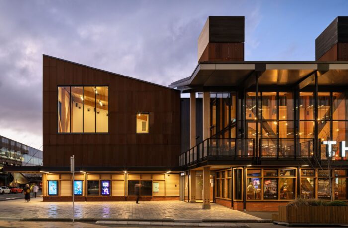 the court theatre haworth tompkins 11 The Court Theatre
