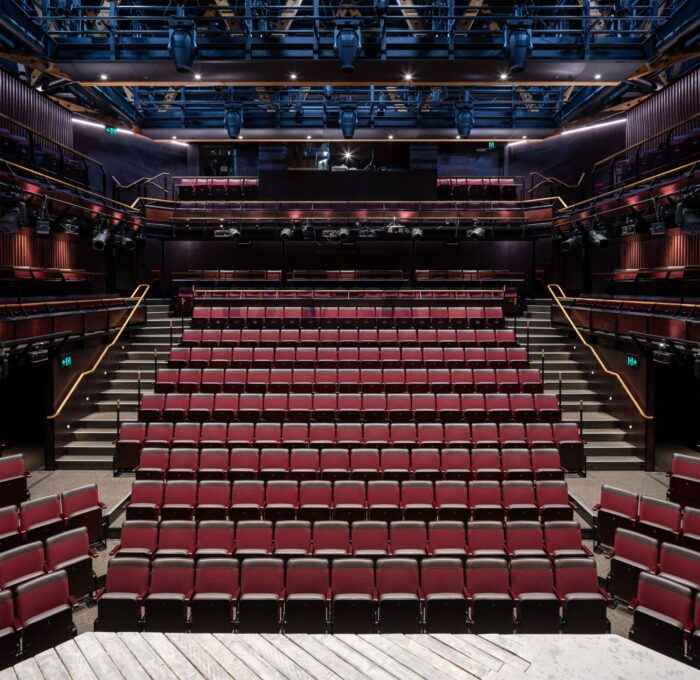 the court theatre haworth tompkins 17 The Court Theatre
