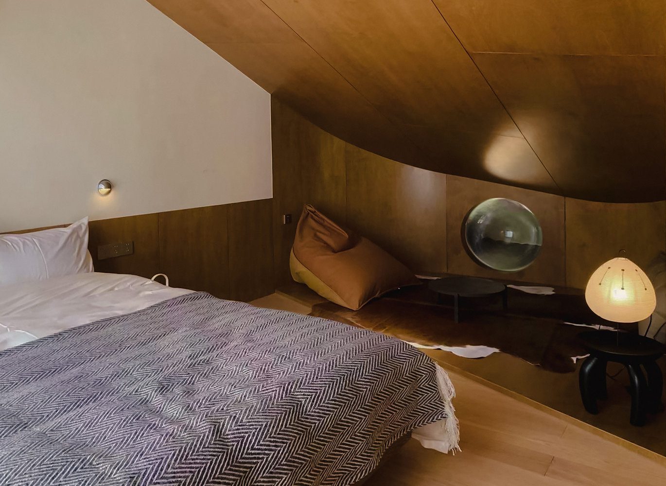 The Treehouse, Mask in the Forest