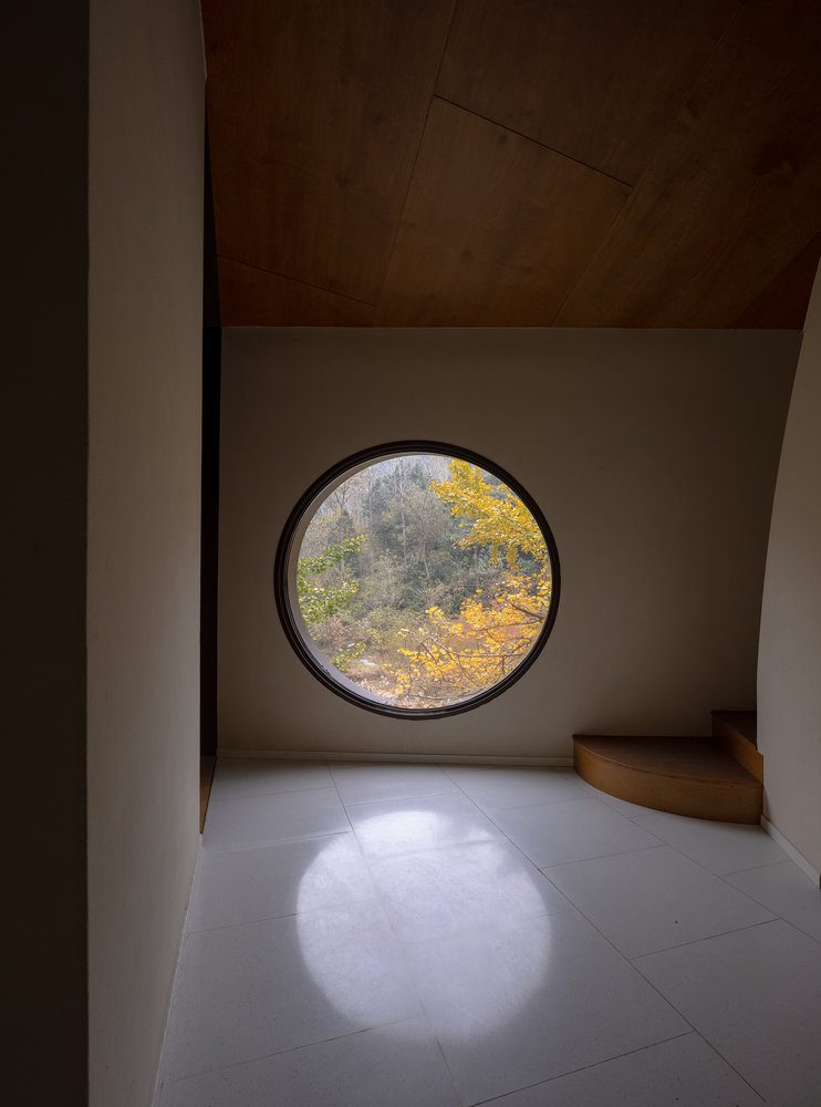 The Treehouse, Mask in the Forest