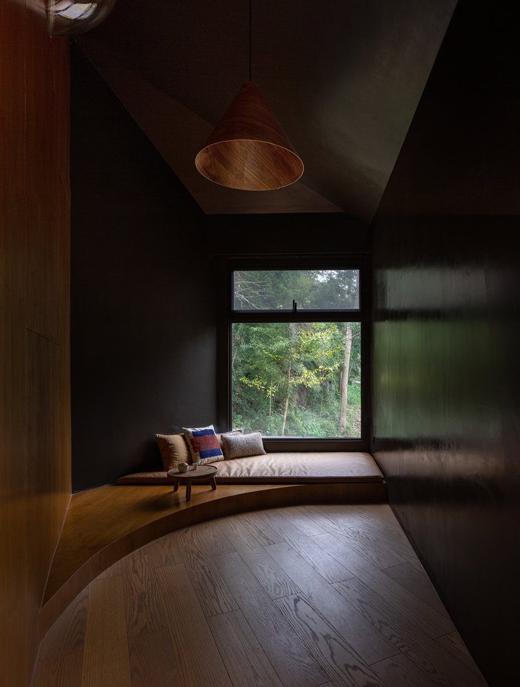 The Treehouse, Mask in the Forest