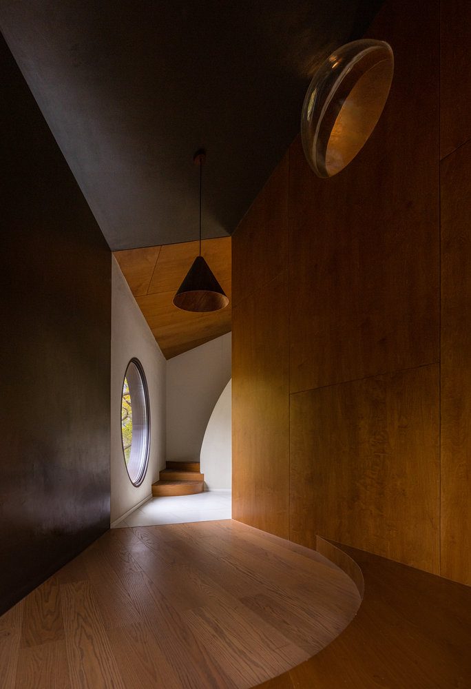 The Treehouse, Mask in the Forest