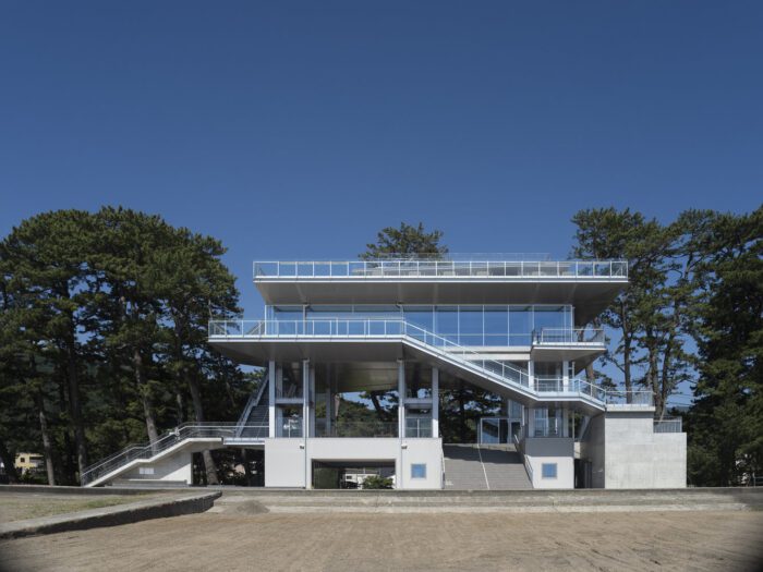 Tsunami Evacuation Complex: Terrasse Orange Toi