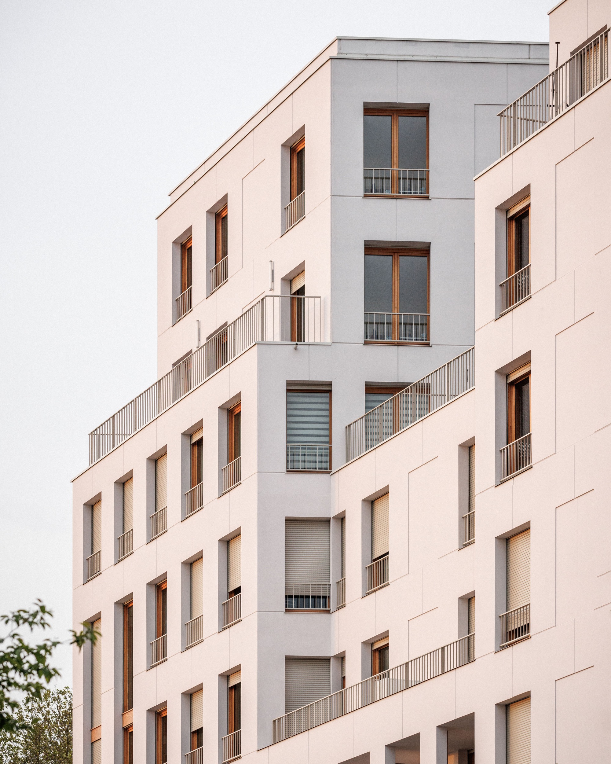 50 Apartments and Office at Coligny