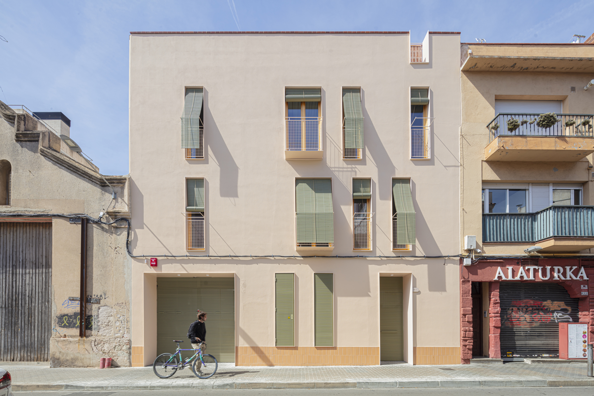 Churruca Residential Building