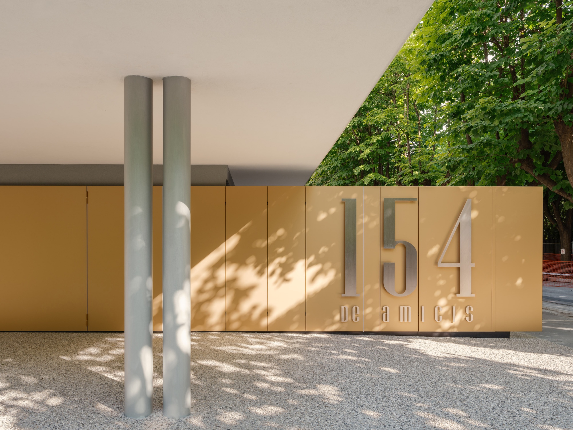 De Amicis 154 Residencial Building