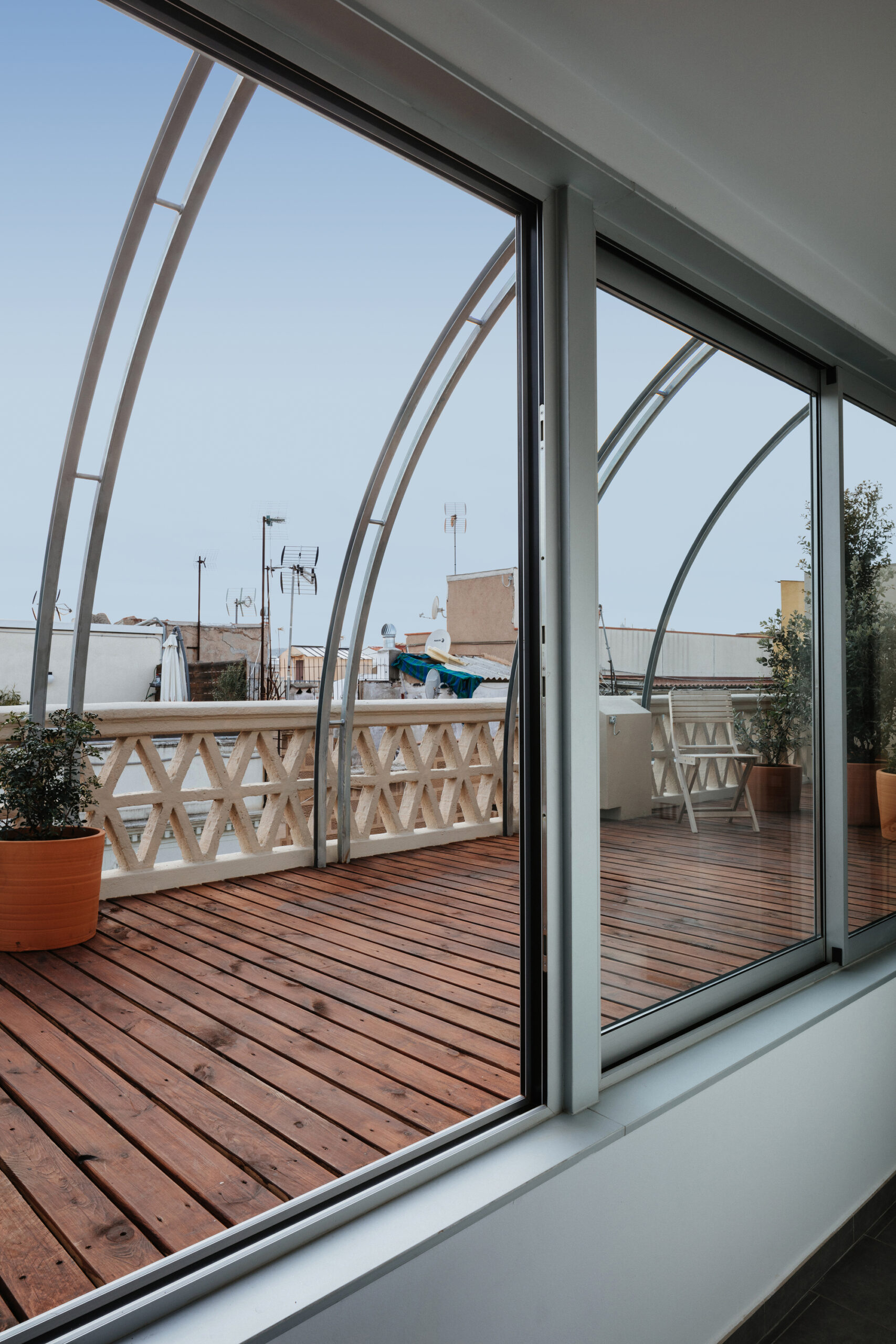 Summer Capsule for a Digital Nomad