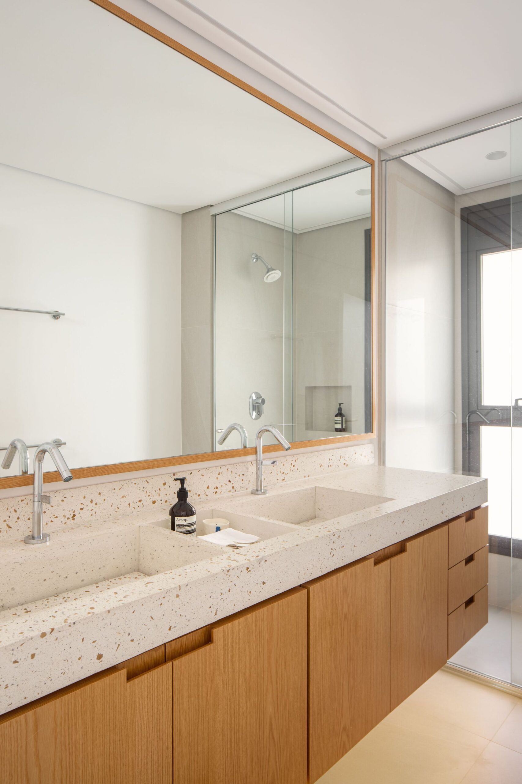 Textures Apartment