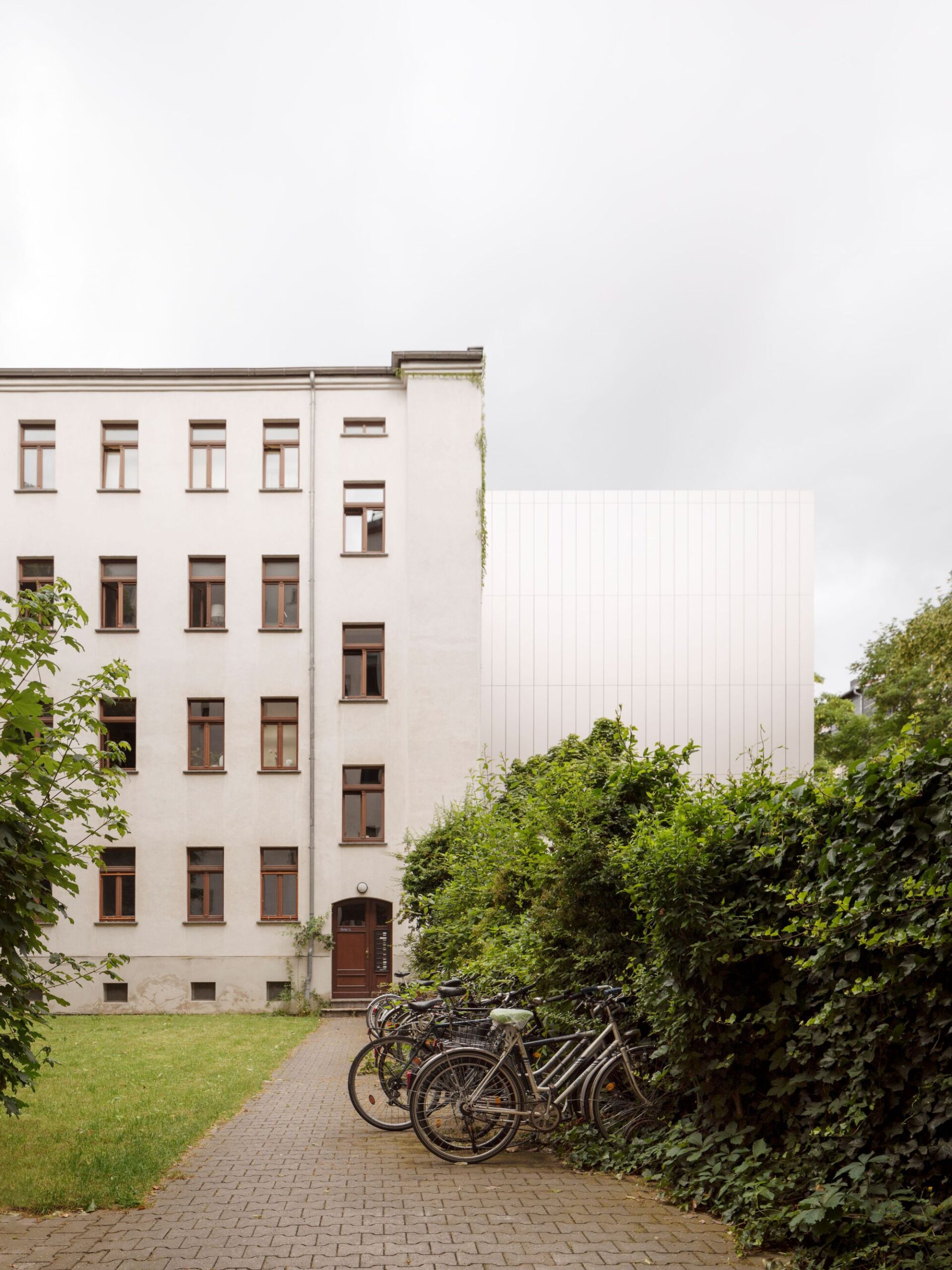 Kurti 50A Apartment Building