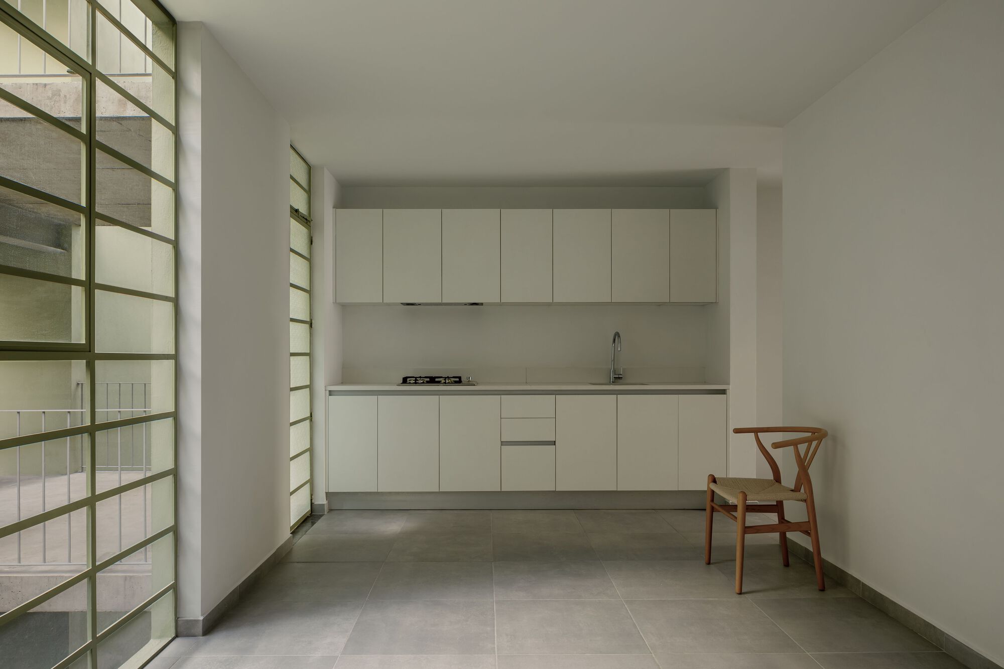 XX de Noviembre Apartment Building