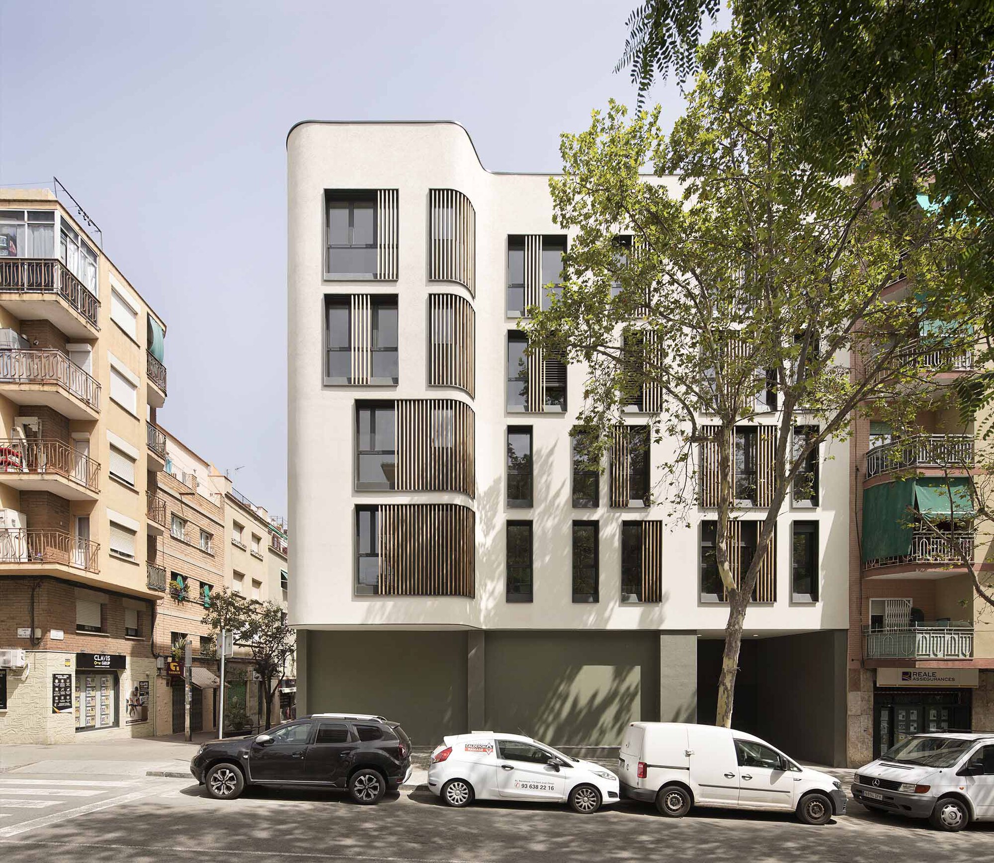 Joaquim Valls Housing