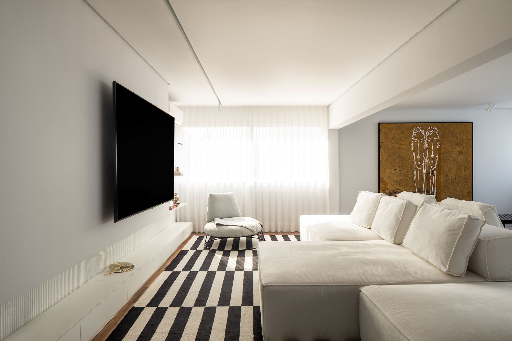 Trianon Apartment
