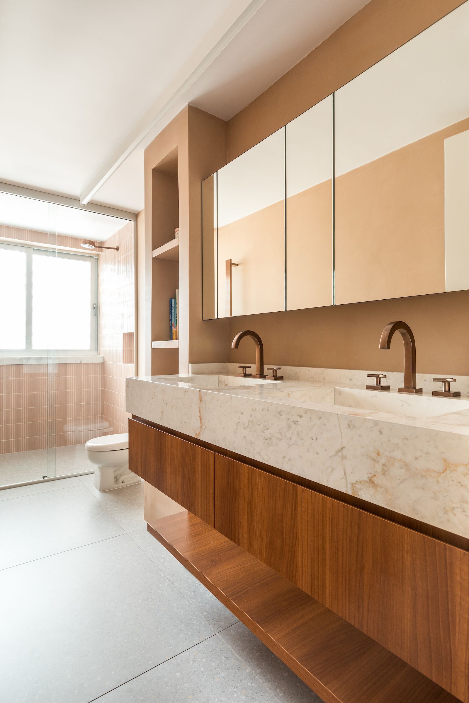 Trianon Apartment