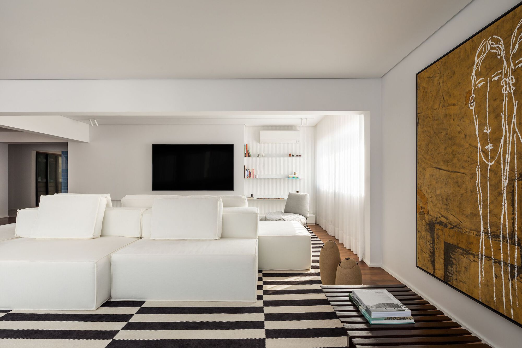 Trianon Apartment