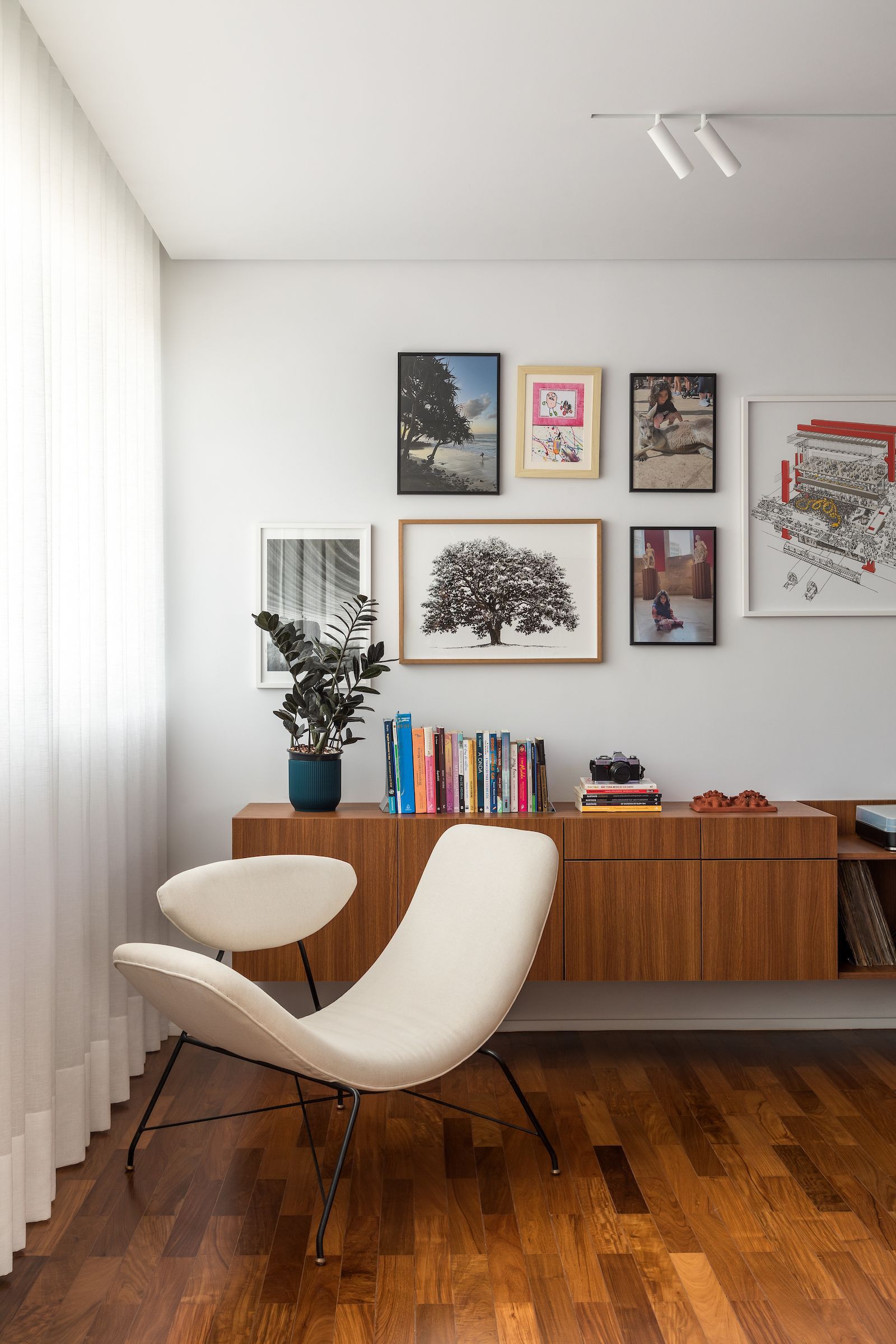 Trianon Apartment