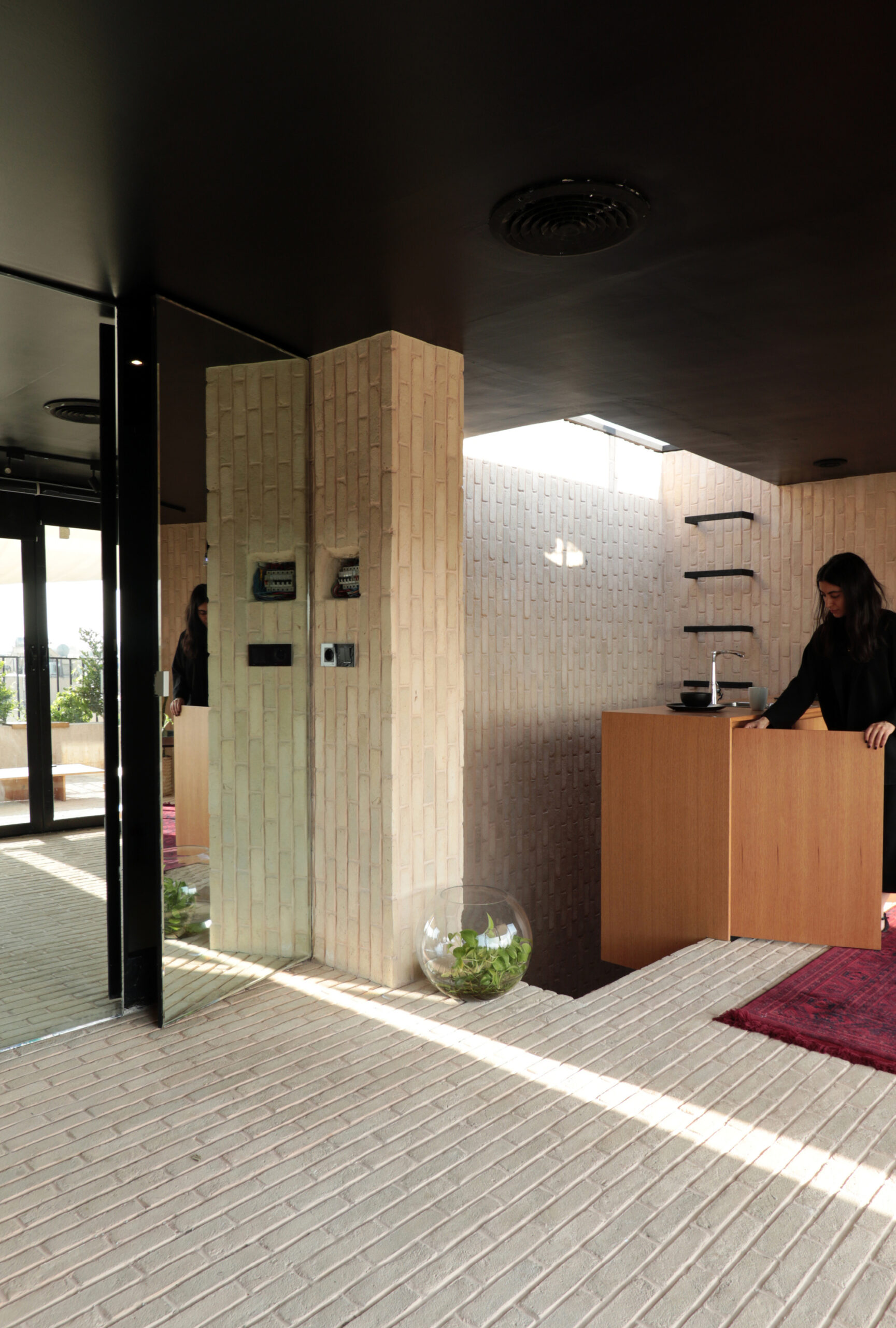 Kharposhteh Apartment
