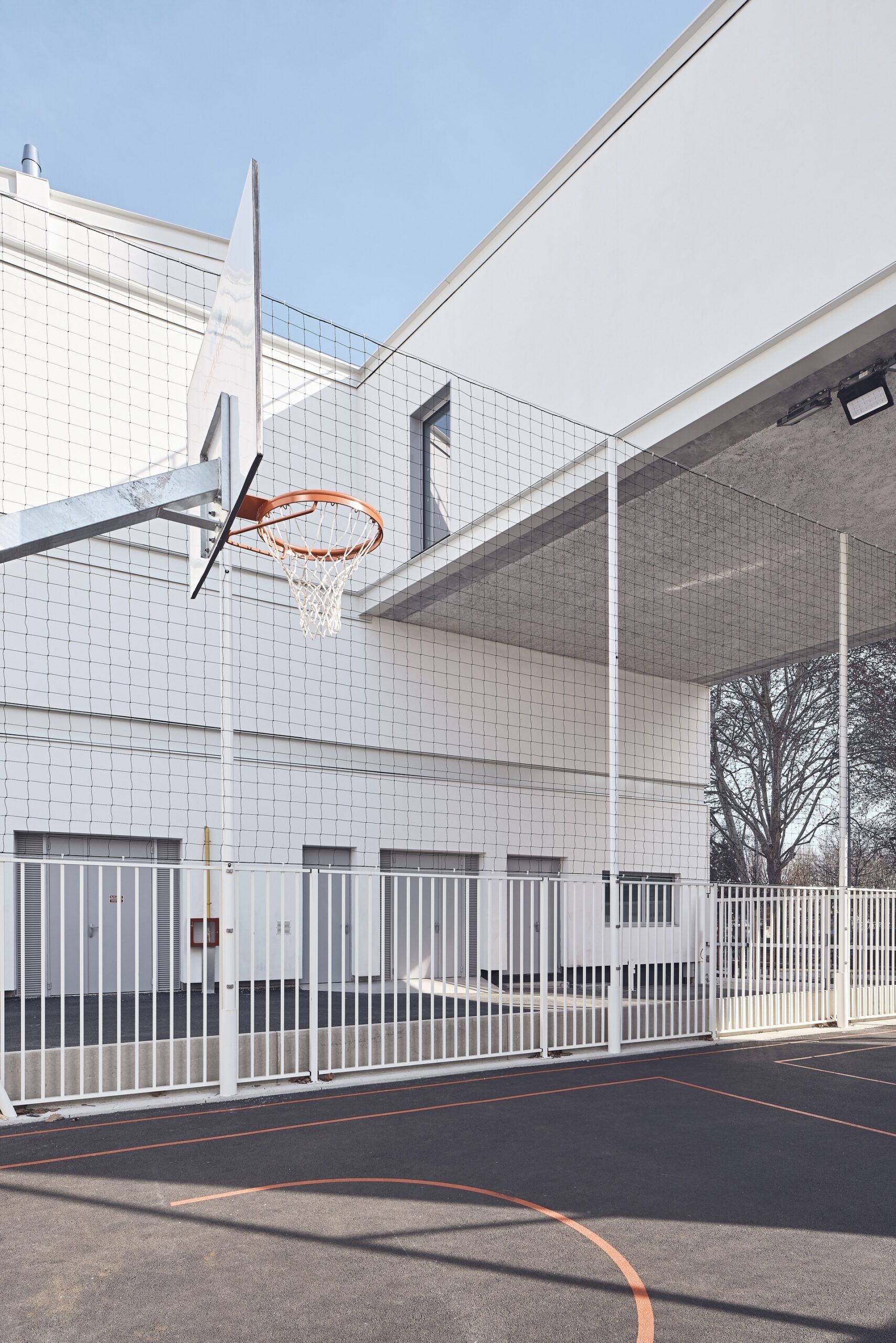 Espace Pompidou Gymnasium