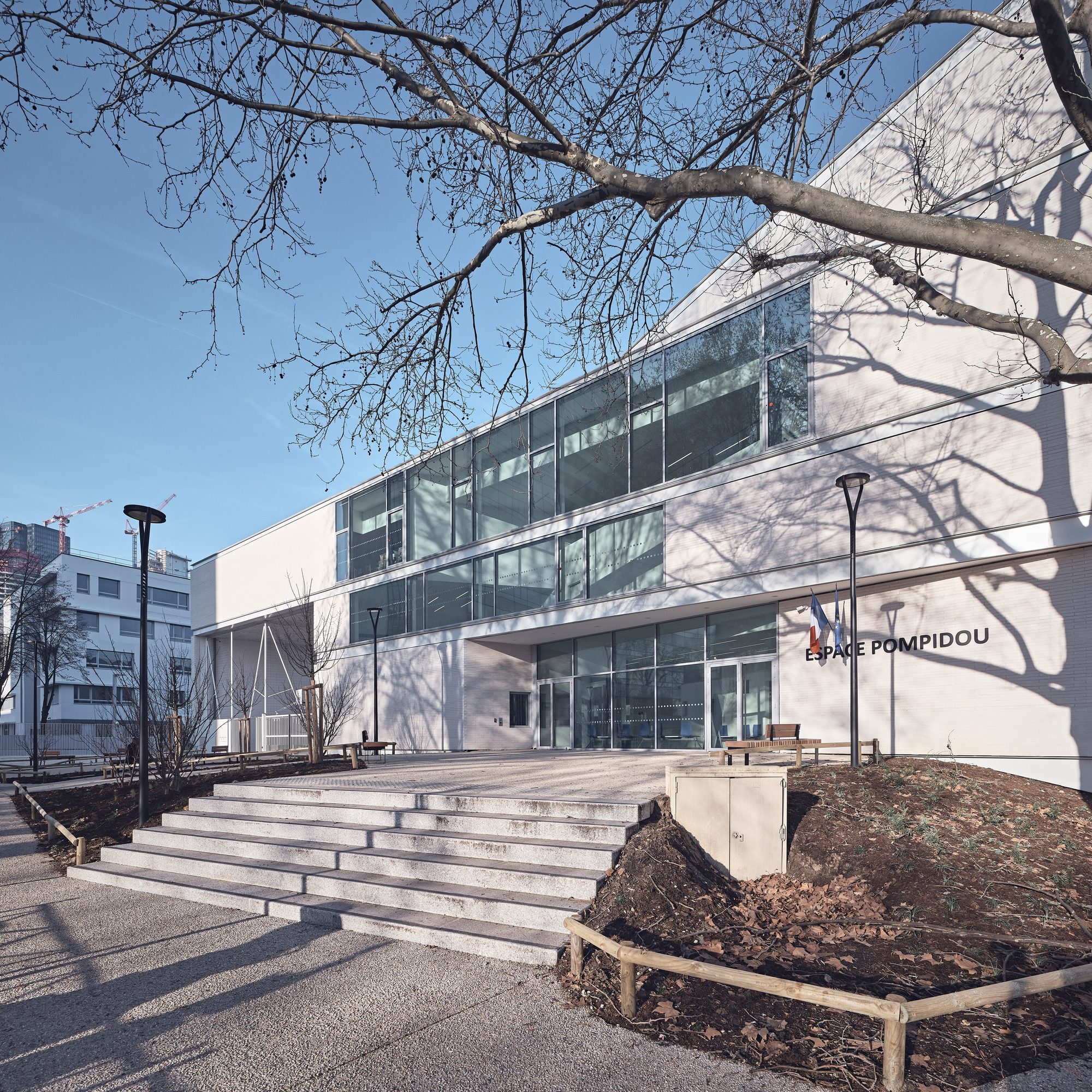 Espace Pompidou Gymnasium