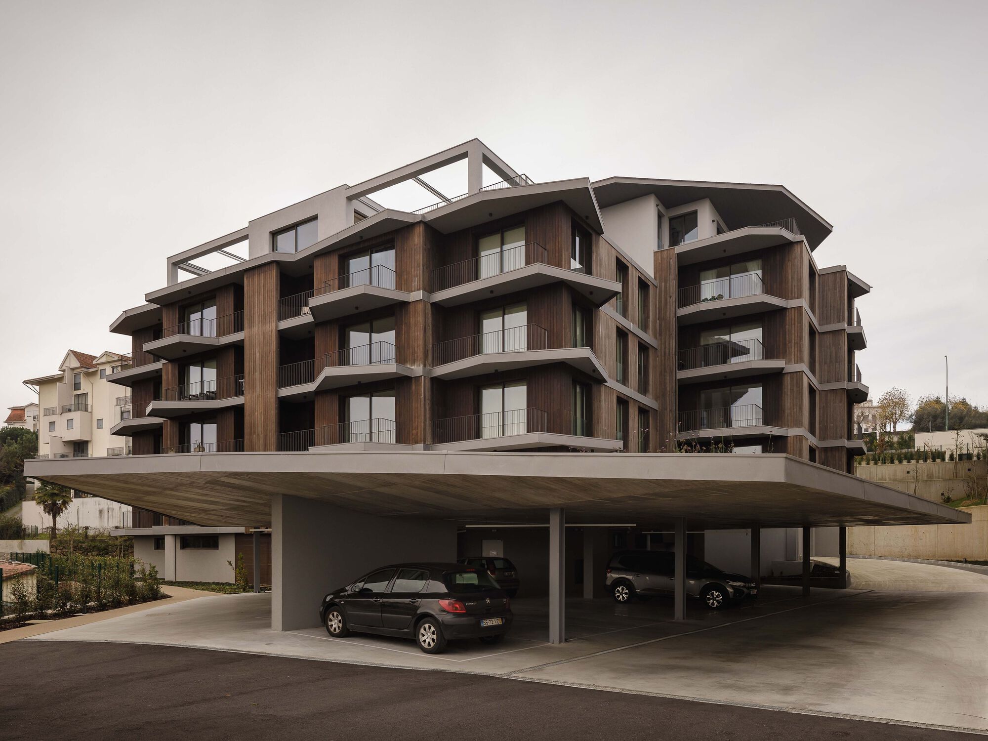 Riverside Condominium