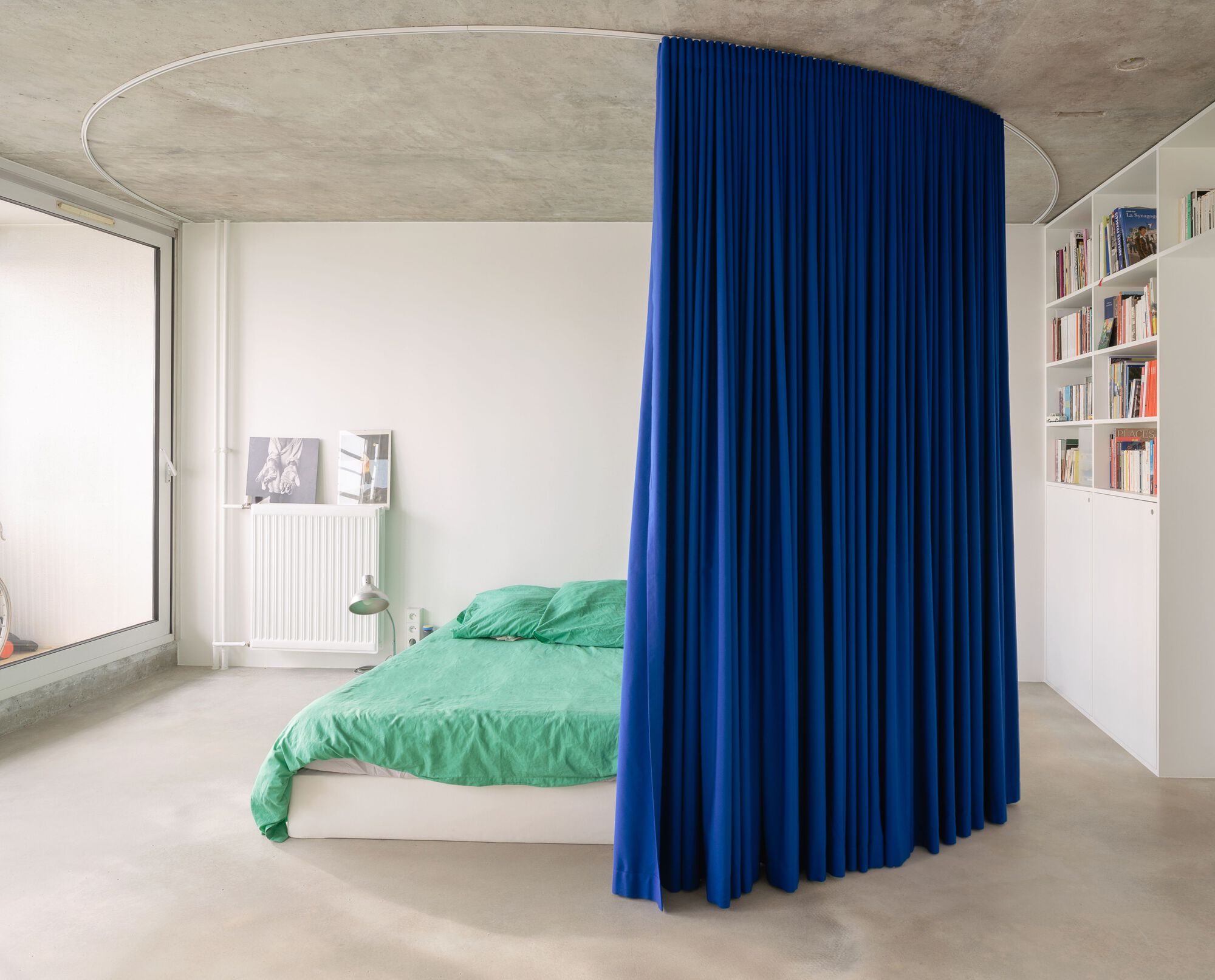 Super 18 Apartment