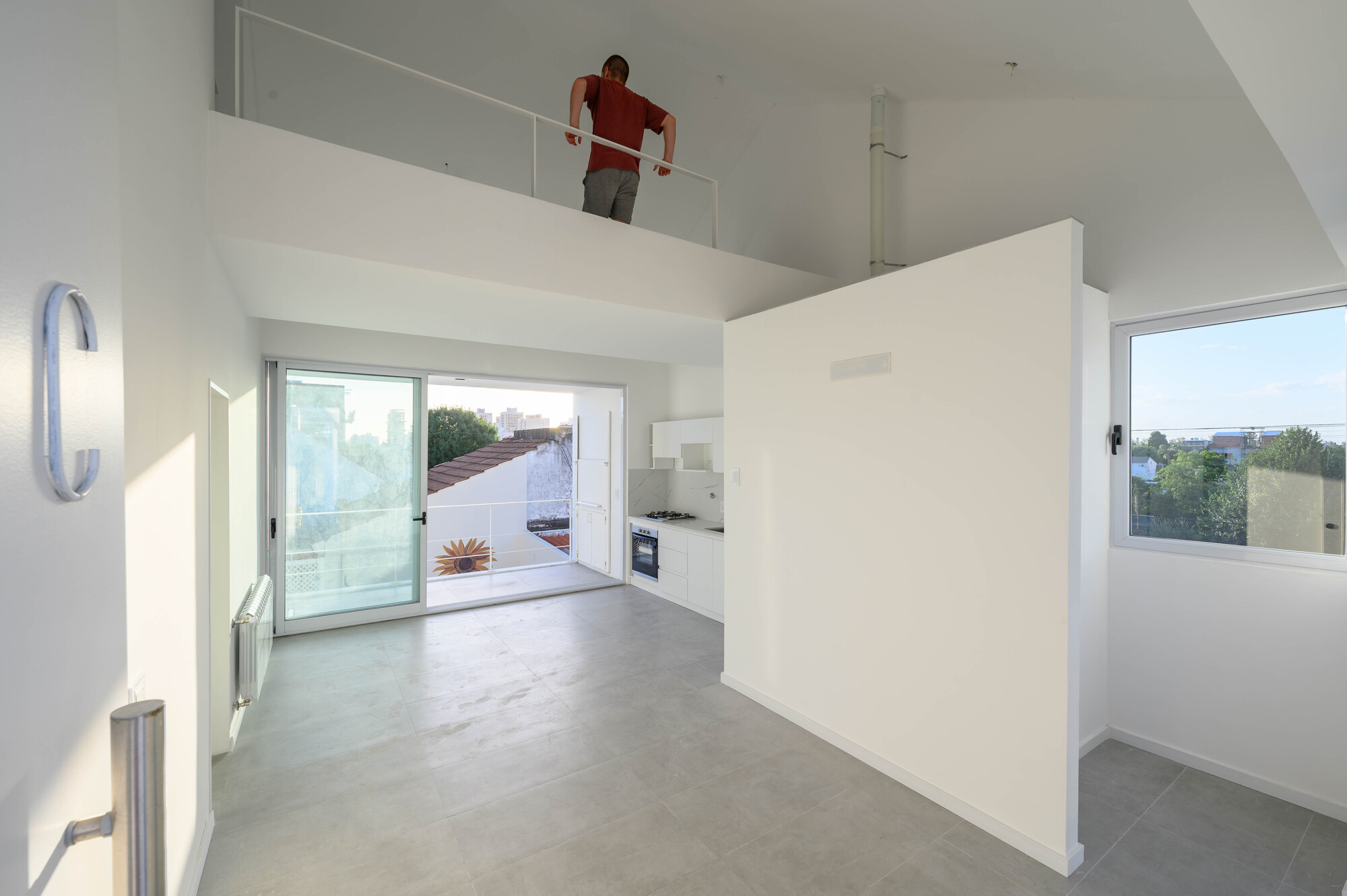 Emilio Zola 5915 Building