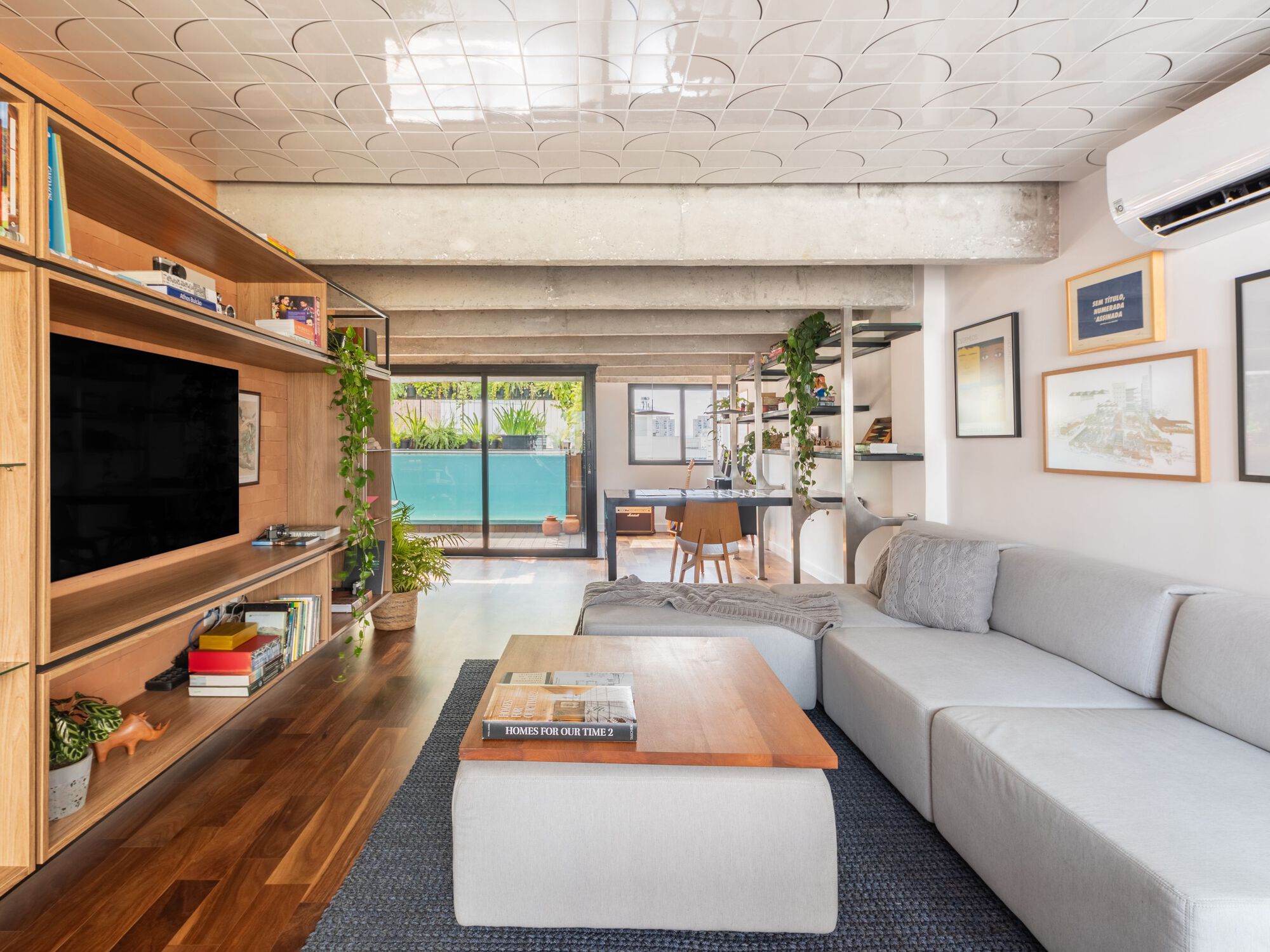 Triplex Vila Romana