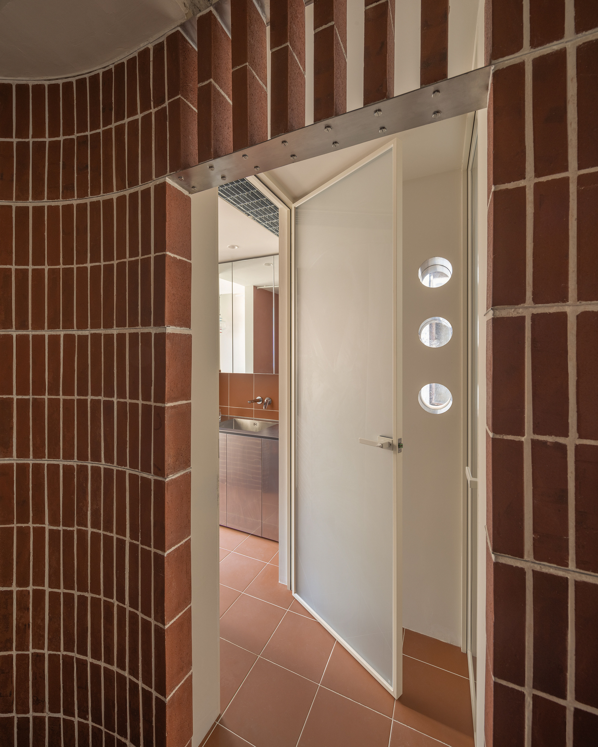 Renovation of an Old Public Apartment in Shanghai