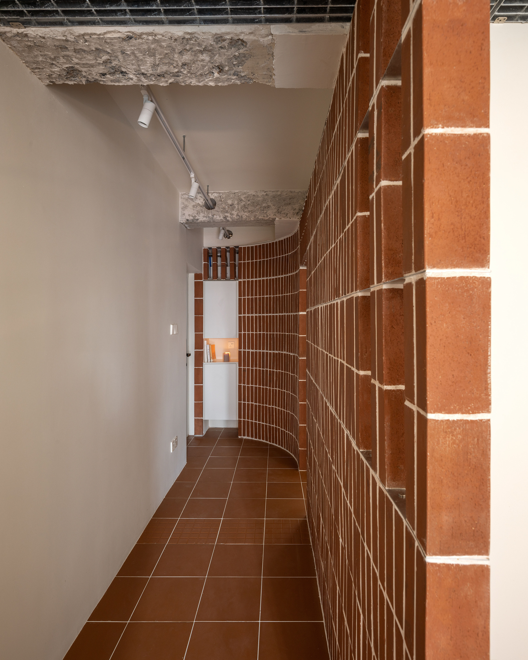 Renovation of an Old Public Apartment in Shanghai