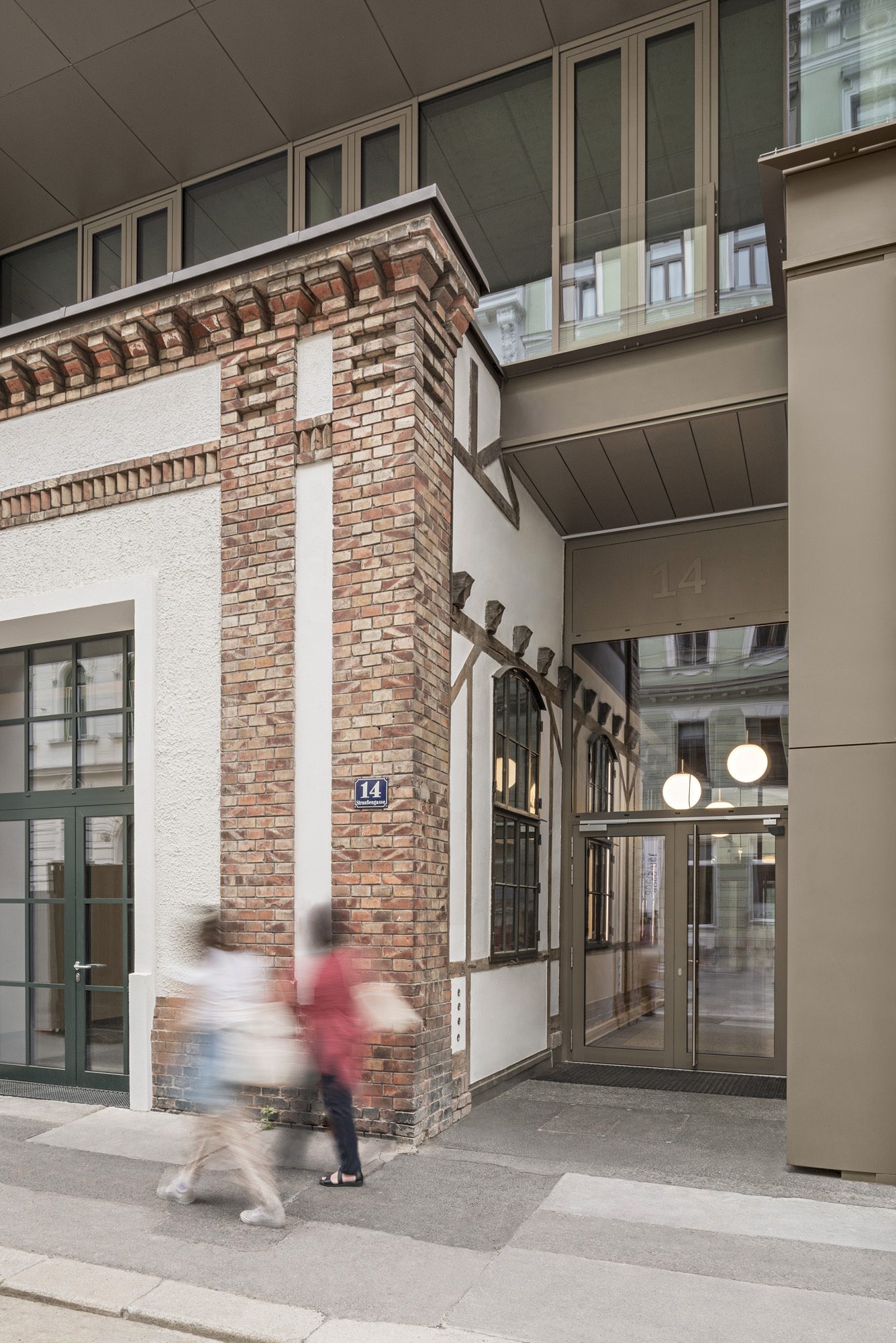 Straußengasse 14