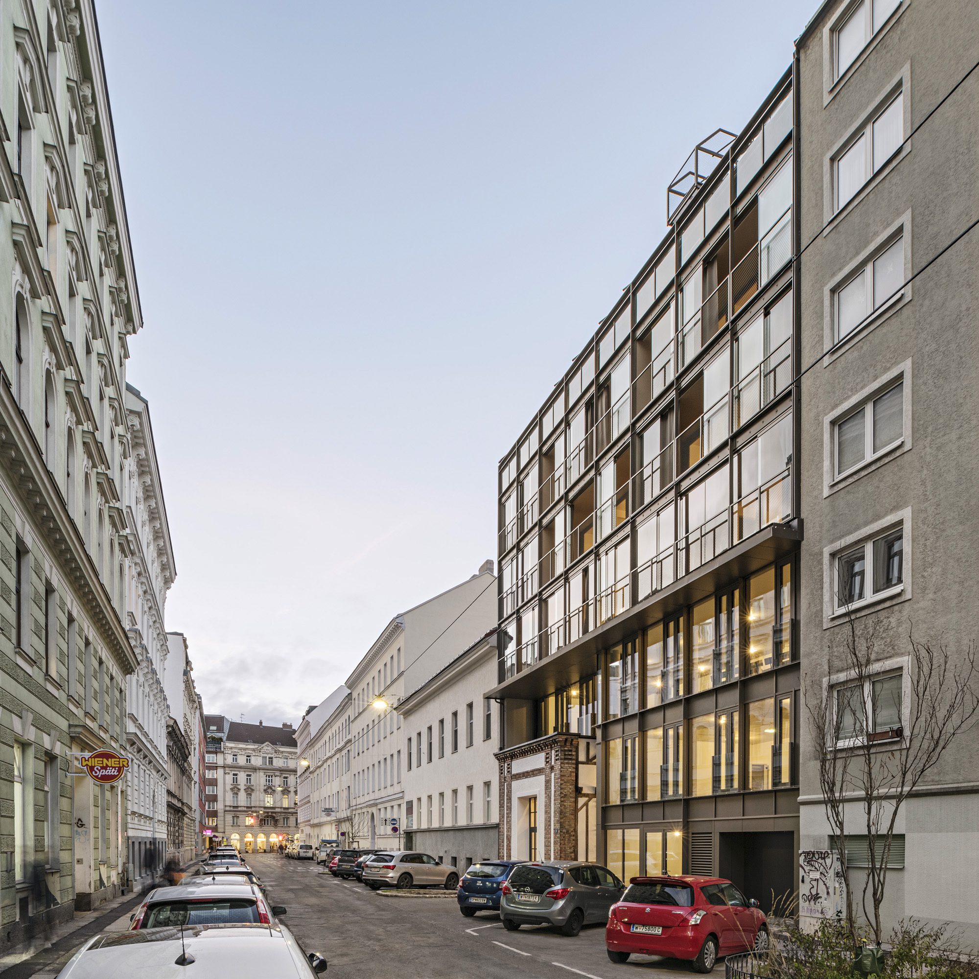 Straußengasse 14