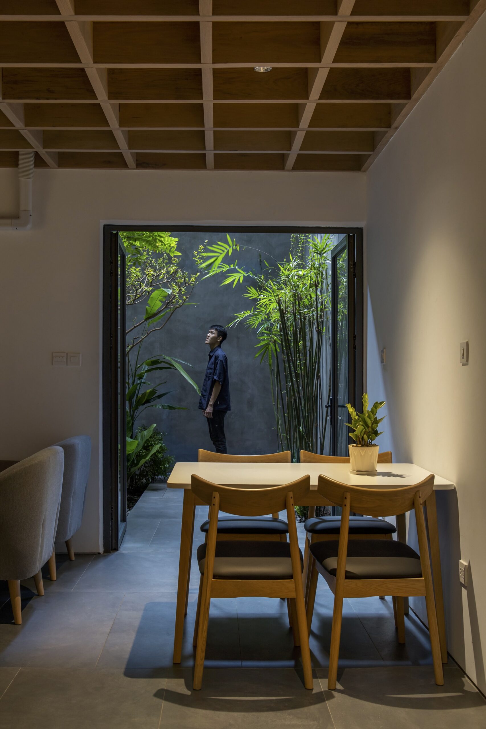 LDH Serviced Apartment
