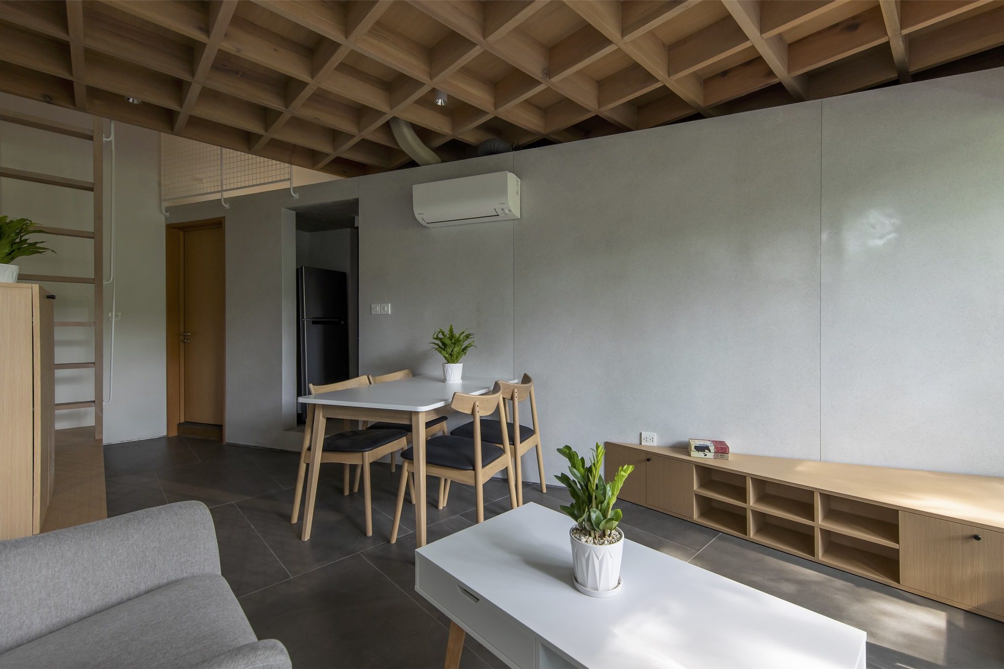 LDH Serviced Apartment