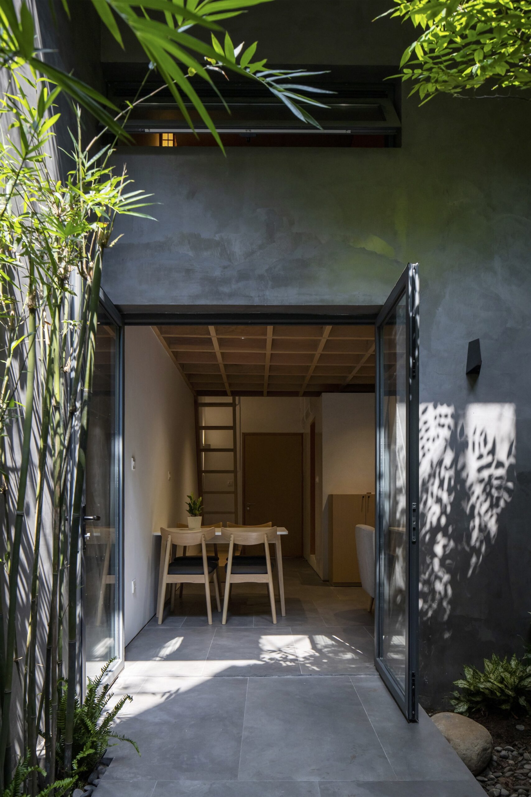 LDH Serviced Apartment