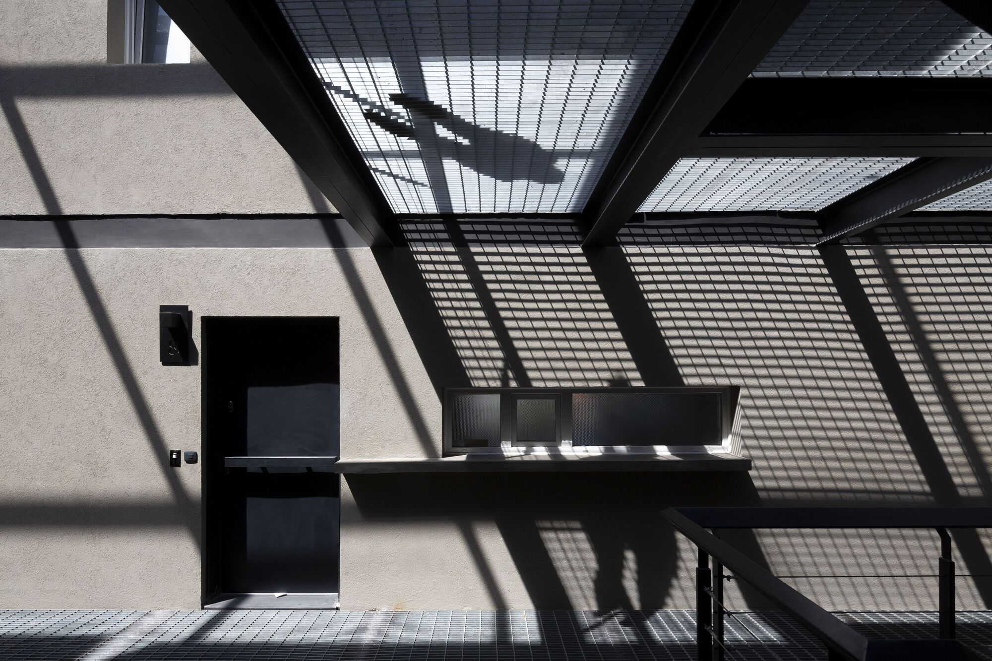 Donado 1655 Apartment Building