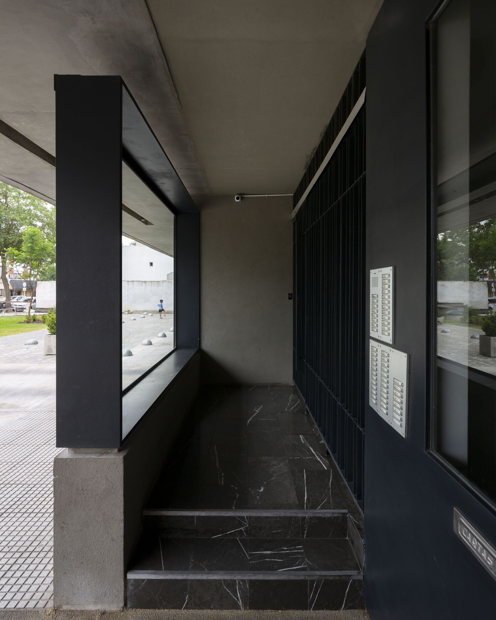 Donado 1655 Apartment Building