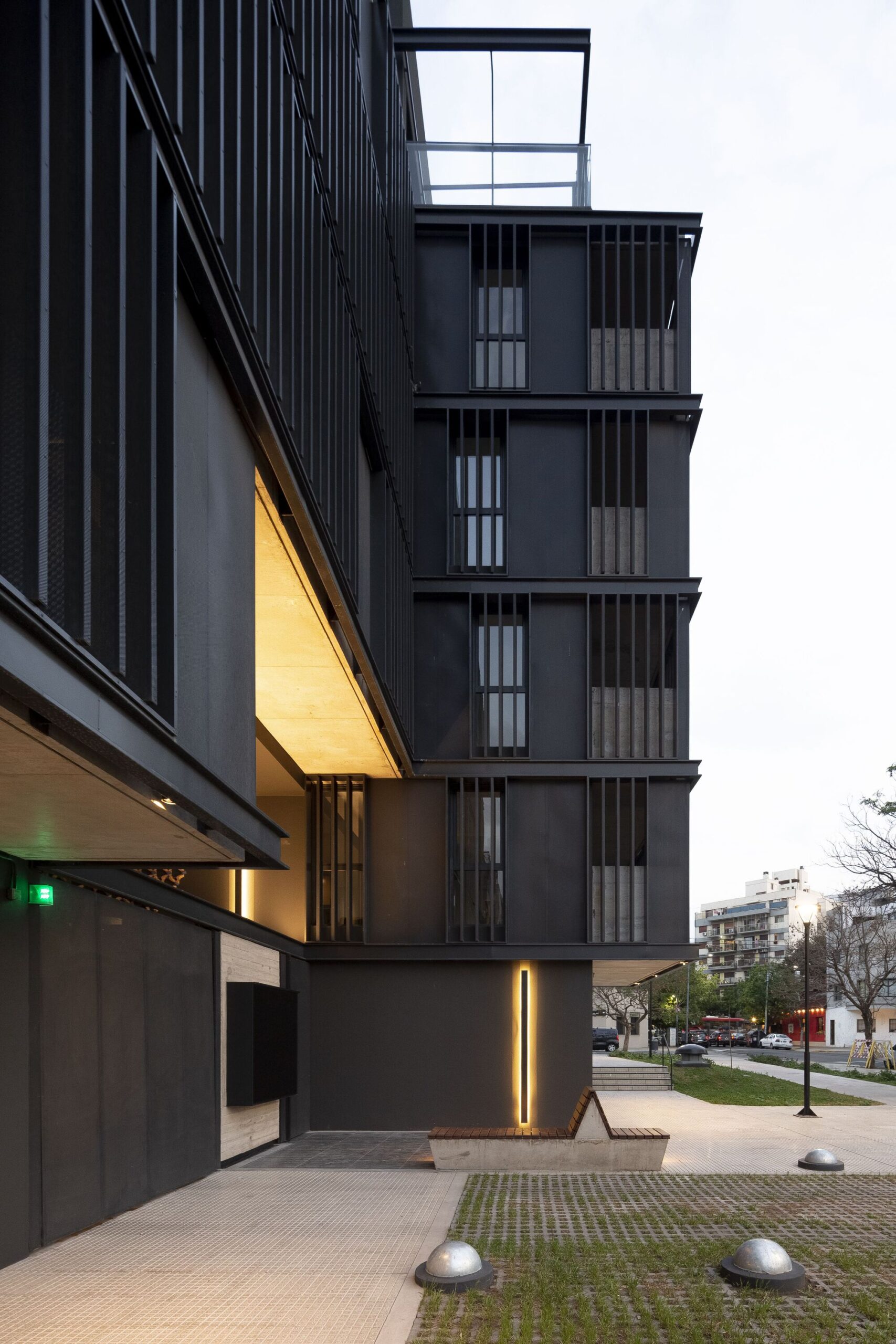 Donado 1601 Apartment Building