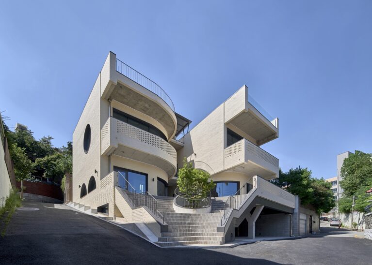 Y2 Mixed Use Building | DAAL