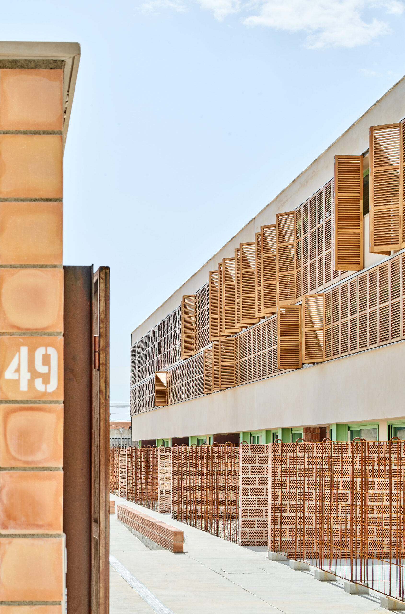 54 Social Housing in Inca