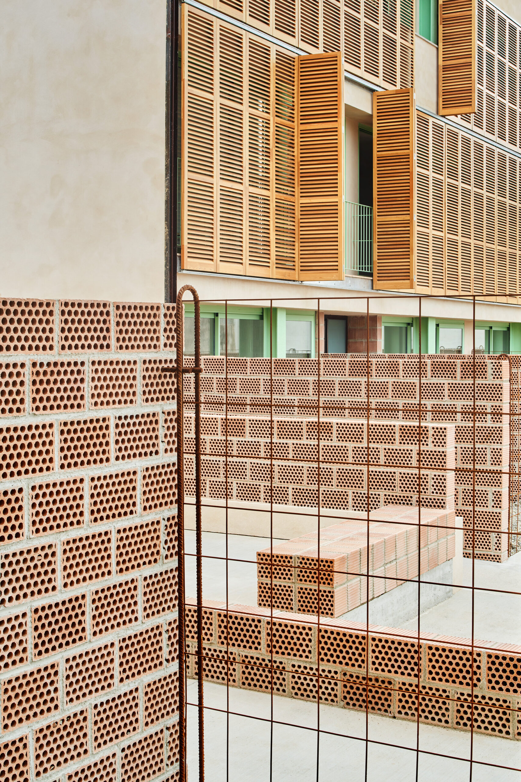 54 Social Housing in Inca