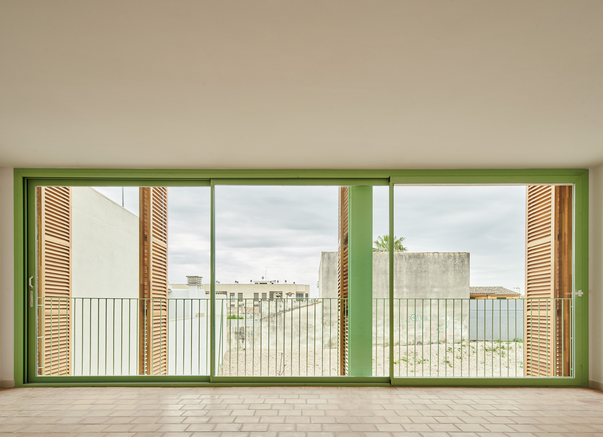 54 Social Housing in Inca