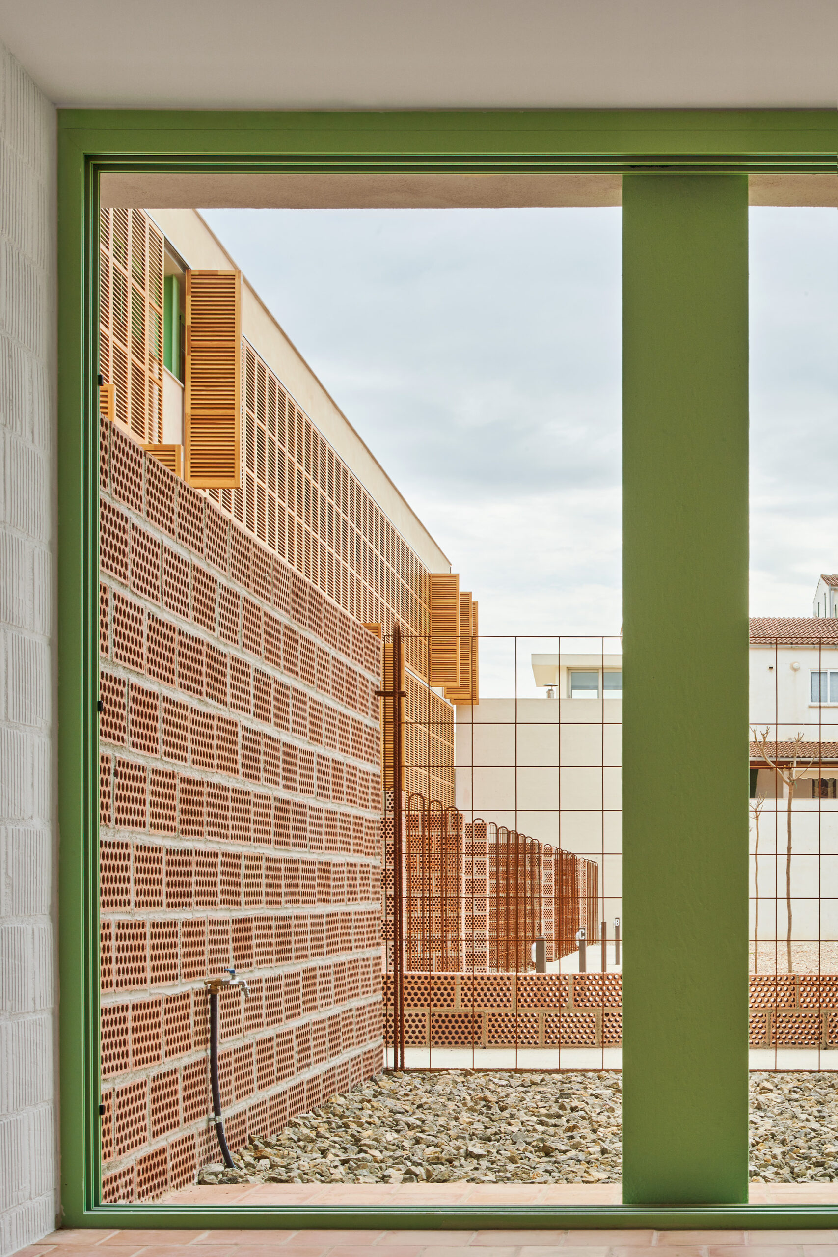 54 Social Housing in Inca